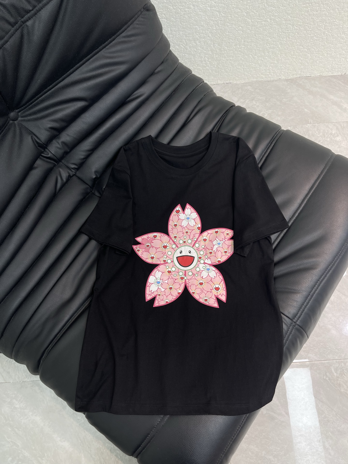 Women's short sleeves